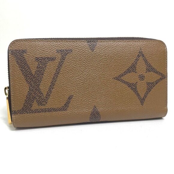 LOUIS VUITTON Monogram Giant Zippy Wallet (with Coin Compartment) Brown - Picture 1 of 10